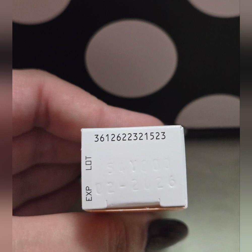 10/$25✨️LRP Anthelios Mini✨️ - Picture 2 of 2